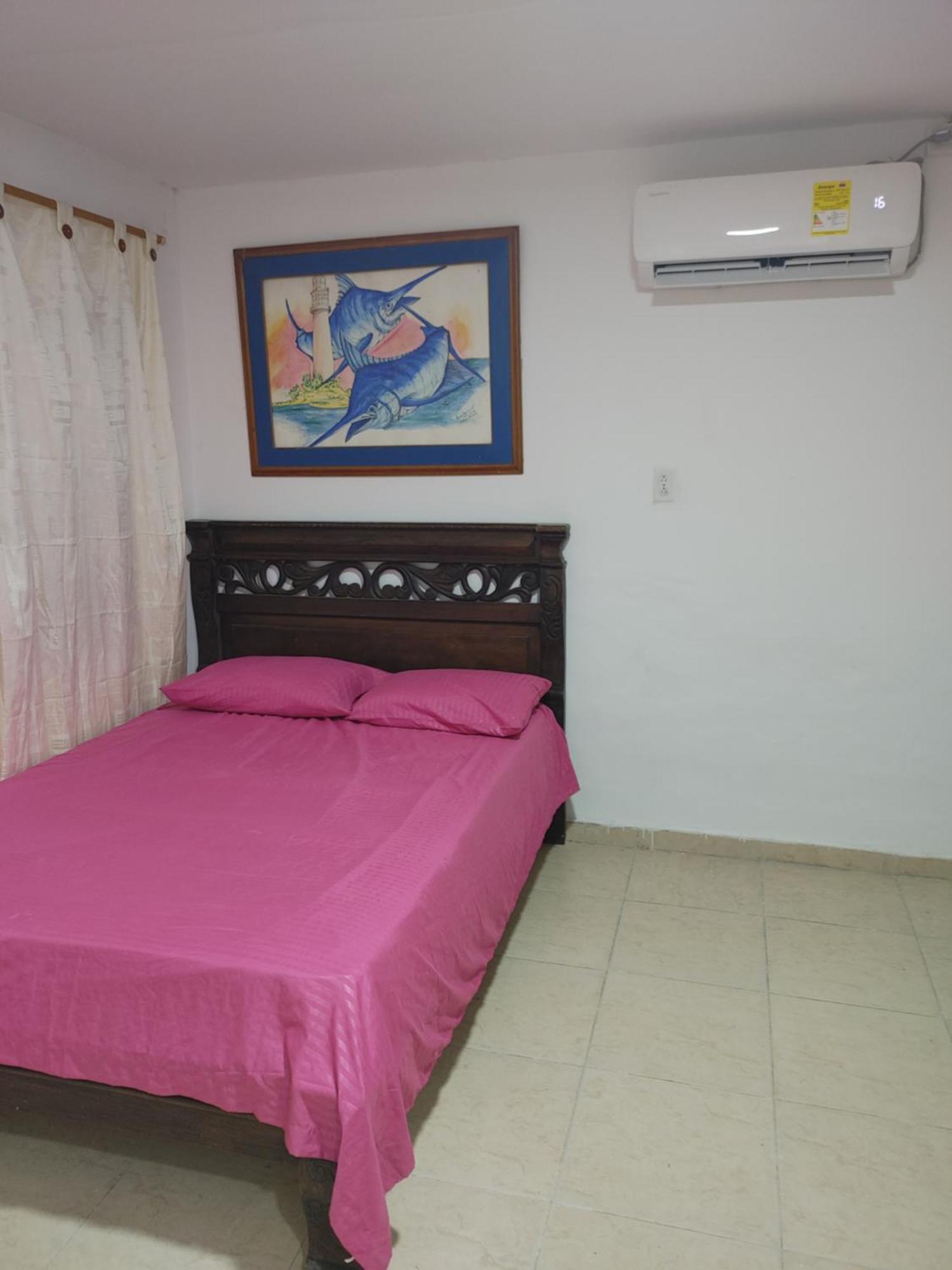 Pensión Casa Lina Cartagena